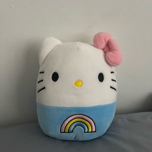 Hello kitty rainbow 7” squishmallow